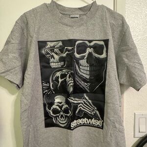 Streetwise Skull Graphic T-Shirt